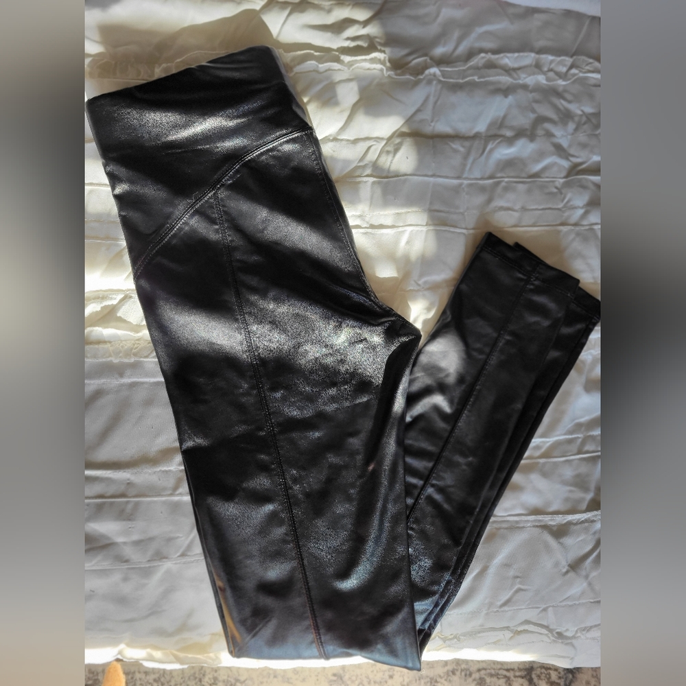 David Lerner Faux leather leggings M